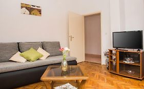 Apartment Tanaja